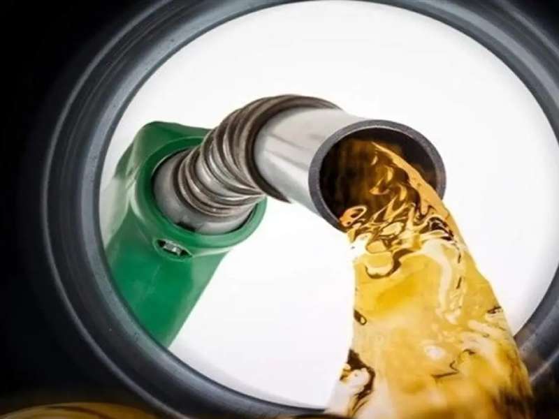 سپه‌وند هر ۳ سناریوی بنزین سازمان بهینه‌سازی را غیرممکن خواند